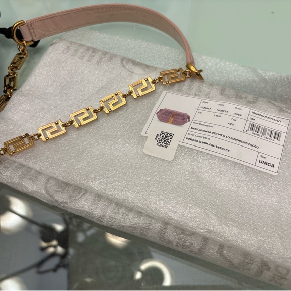 Authentic NWT Versace Blush Croc-Embossed Leather Shoulder Bag w/ Gold Hardware - Picture 3 of 12